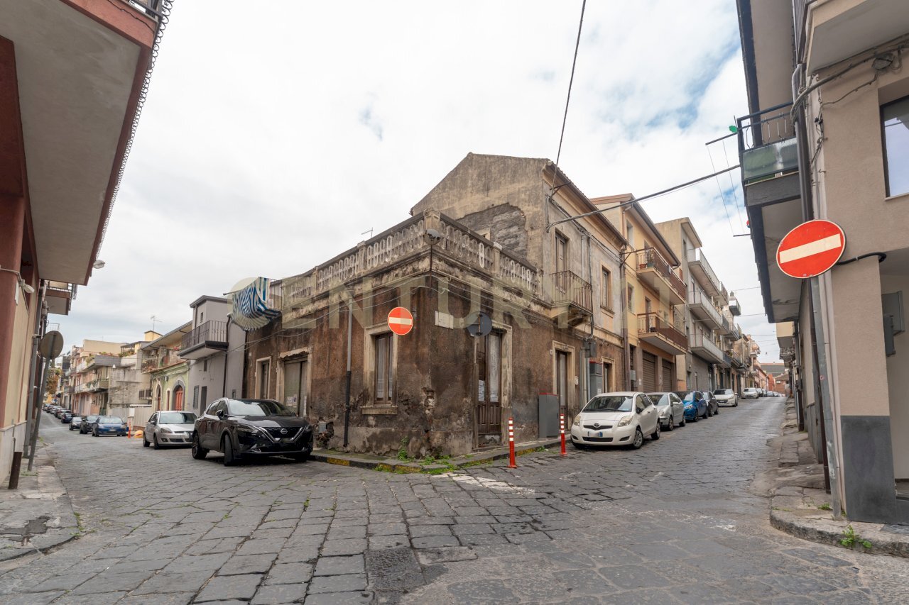 Via Vittorio Veneto 83 Misterbianco (1).jpg - Villa Via Vittorio Veneto 83, Misterbianco - foto 1