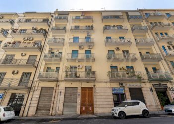 Via Genova 64 CT (1).jpg - Appartamento Via Genova 64, Catania - foto 13