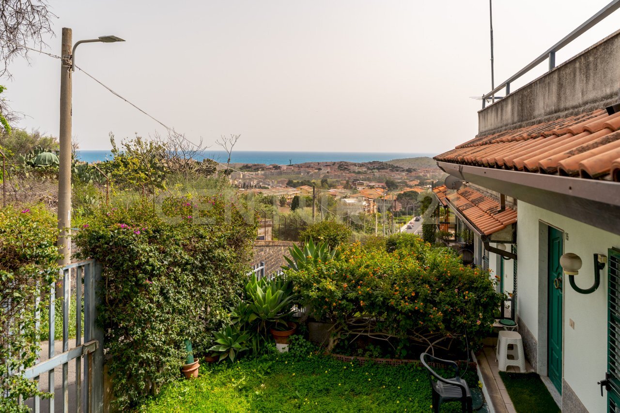 Via Santa Rosa da Lima 17 (8).jpg - Villa Via Santa Rosa da Lima 17, Catania - foto 1