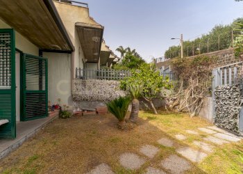 Via Santa Rosa da Lima 17 (6).jpg - Villa Via Santa Rosa da Lima 17, Catania - foto 9