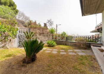 Via Santa Rosa da Lima 17 (9).jpg - Villa Via Santa Rosa da Lima 17, Catania - foto 11