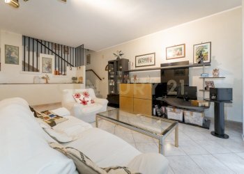 Via Santa Rosa da Lima 17 (17).jpg - Villa Via Santa Rosa da Lima 17, Catania - foto 18