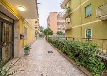 5.jpg - Appartamento Via Teodolfo Mertel 19, Roma - foto 23