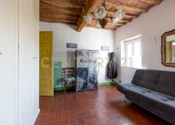 camera da letto - Casa indipendente Via per Corte Sandorini 619, Lucca - foto 24