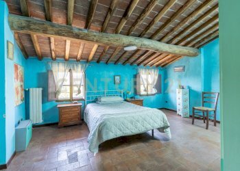 camera da letto - Casa indipendente Via per Corte Sandorini 619, Lucca - foto 26