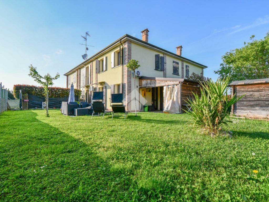 Villa a Schiera Via tracchi, Poggio Renatico - foto 1