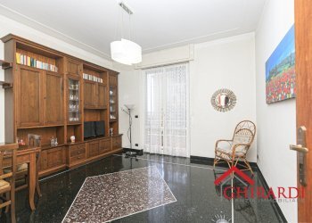 2.0 SALA.jpg - Appartamento Via Michele Erede 71, Genova (zona Sestri Ponente) - foto 5