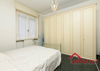 5.0 CAMERA 2.jpg - Appartamento Via Michele Erede 71, Genova (zona Sestri Ponente) - foto 16