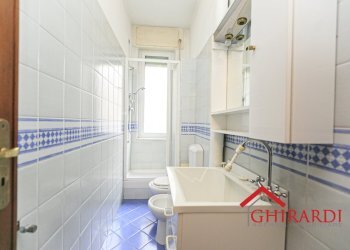 7.0 BAGN0 1.jpg - Appartamento Via Michele Erede 71, Genova (zona Sestri Ponente) - foto 23