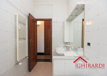 8.2 BAGN0 2.jpg - Appartamento Via Michele Erede 71, Genova (zona Sestri Ponente) - foto 27