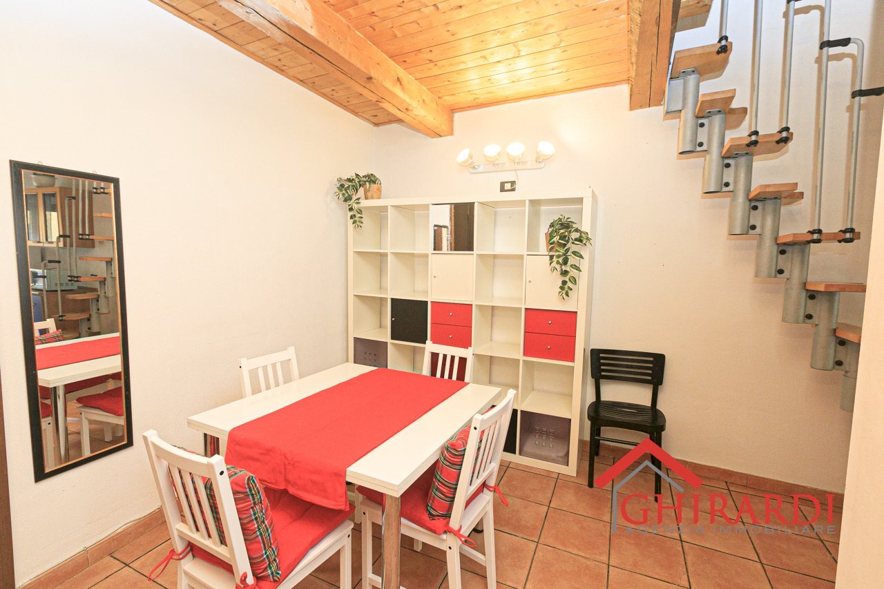 2.0 soggiorno.jpg - Quadrilocale Via Vado 40, Genova (zona Sestri Ponente) - foto 1