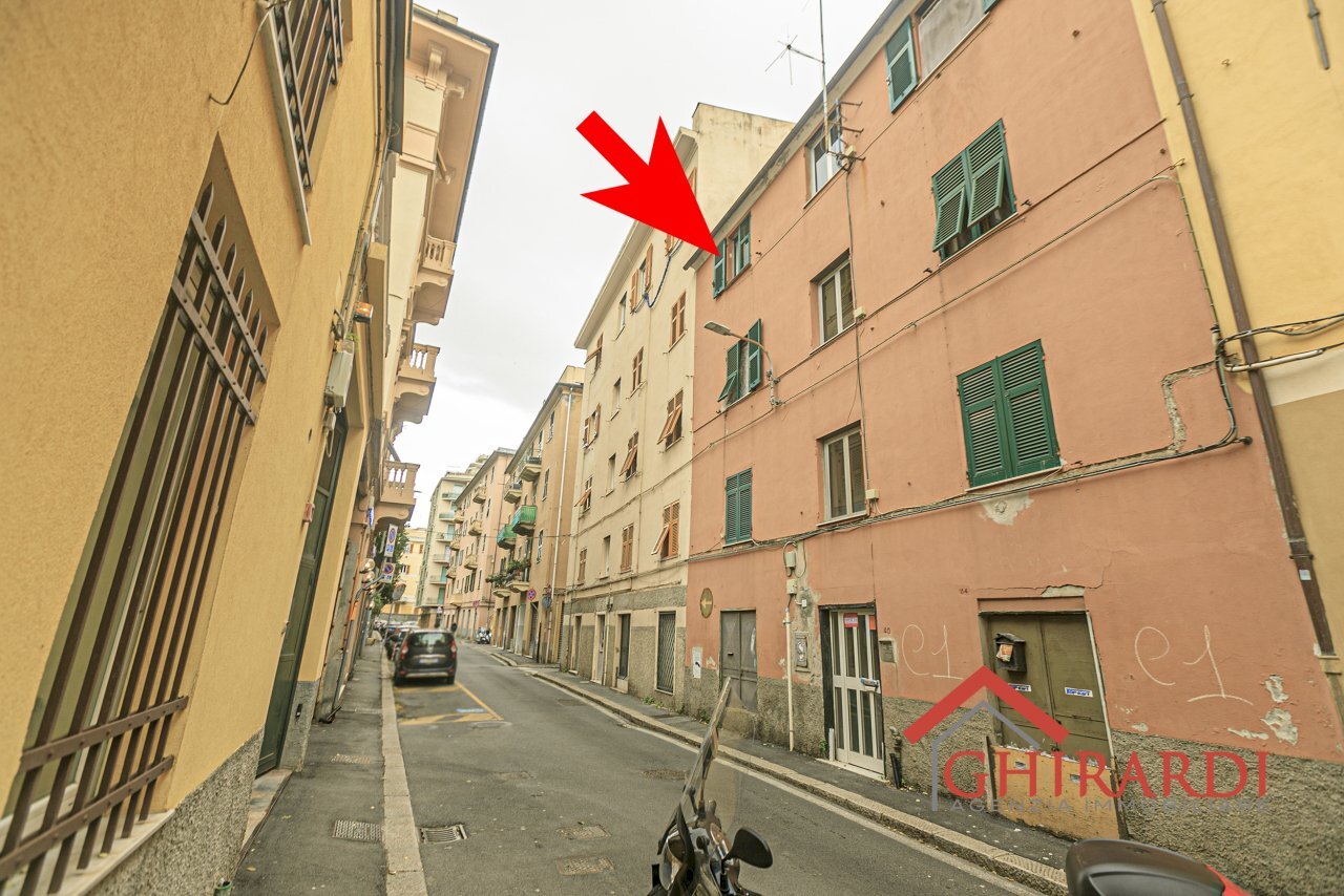 11.0 edificio.jpg - Quadrilocale Via Vado 40, Genova (zona Sestri Ponente) - foto 3