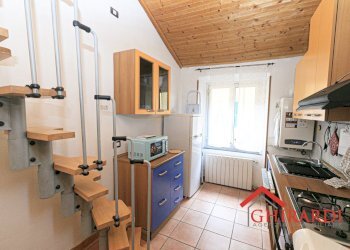 3.1 cucina.jpg - Quadrilocale Via Vado 40, Genova (zona Sestri Ponente) - foto 9