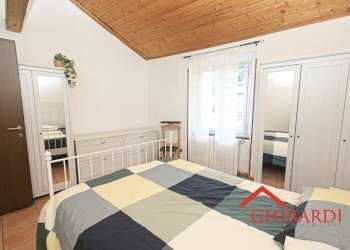 4.2 camera.jpg - Quadrilocale Via Vado 40, Genova (zona Sestri Ponente) - foto 14