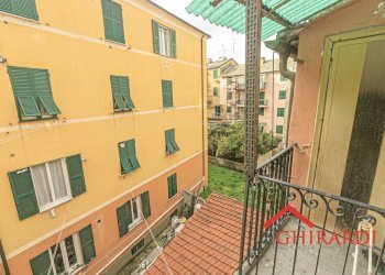 8.1 balcone.jpg - Quadrilocale Via Vado 40, Genova (zona Sestri Ponente) - foto 28