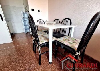 2.2 SOGGIORNO.jpeg - Quadrilocale VIA DELL'ACCIAIO  115, Genova (zona Sestri Ponente) - foto 4