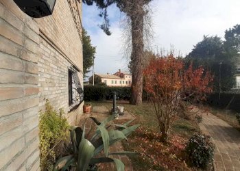 WhatsApp Image 2020-11-28 at 07.21.28.jpeg - Villa VIA chiaravallese, Osimo - foto 12