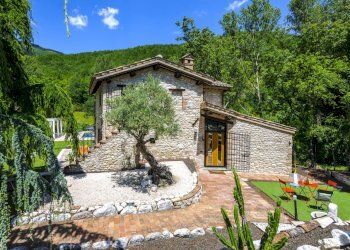 Villa Galassi 11.jpg - Rustic SARNANO, Sarnano - photo 6