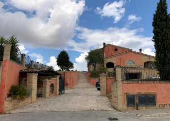 24859686-b15b-4333-b8ae-1200a336f608.jpeg - Villa Via Passarini, Recanati - foto 3