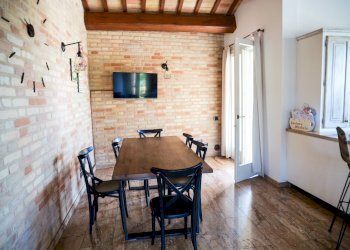 P1059839.jpg - Villa Via Passarini, Recanati - foto 24