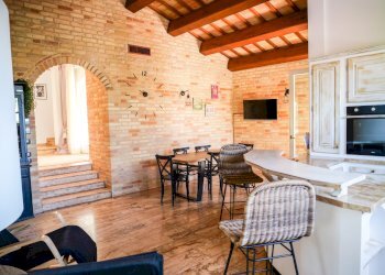 P1059855.jpg - Villa Via Passarini, Recanati - foto 27