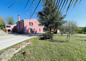 IMG_6086.jpeg - Casale Via Paterno, Ancona (zona Collemarino) - foto 14