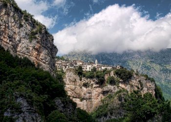 REALDO.jpg - Townhouse CASE CARMELI  SNC, Triora - photo 13