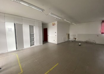 Ufficio Via Giuseppe Mazzini 19, Villa Guardia - foto 4