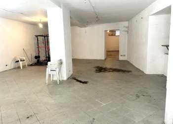 IMG_7476.JPG - Commercial Premises Via Porta Romana 5-7, Terracina - photo 6