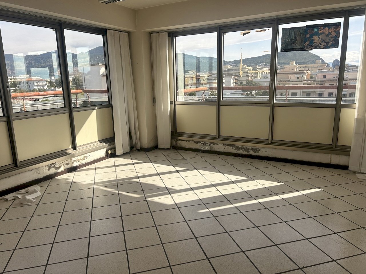 IMG_7500.JPG - Office via delle Arene 234, Terracina - photo 2