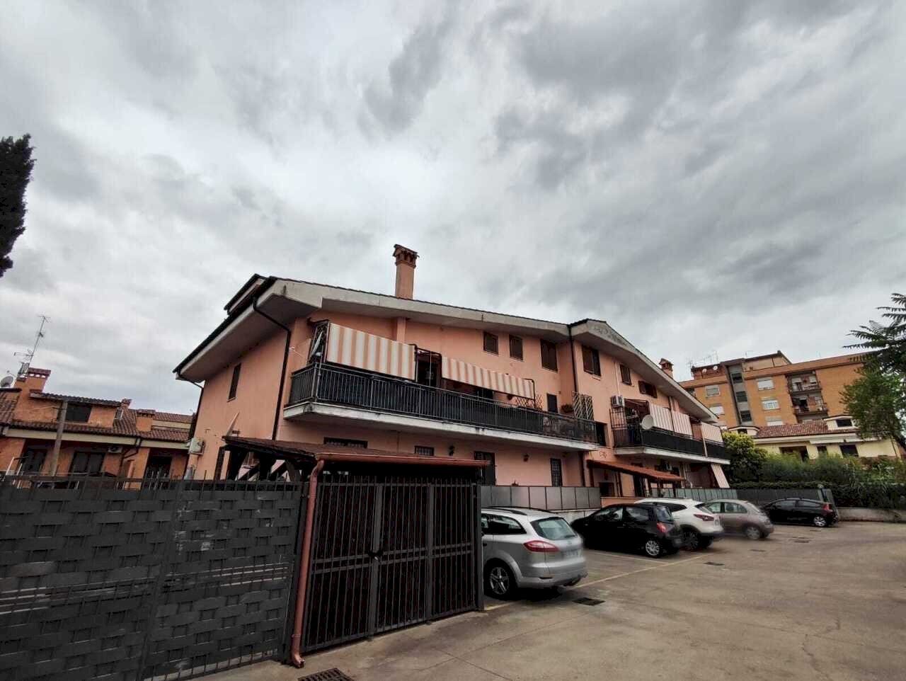 WhatsApp Image 2024-06-12 at 10.01.39.jpeg - Trilocale Via Giuseppe Garibaldi 208, Guidonia Montecelio - foto 1