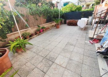 abecebc5-e093-4524-9209-2843f60b4675.jpg - Trilocale Via Giuseppe Garibaldi 208, Guidonia Montecelio - foto 4