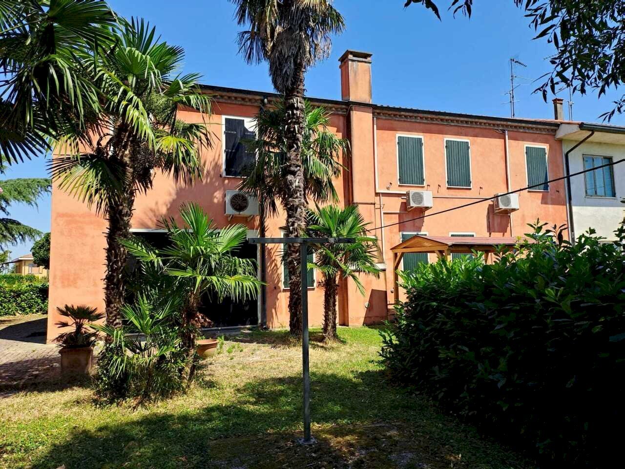 vista da dietro - Porzione di casa Rovigo - foto 1