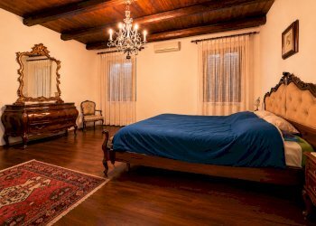 camera da letto - Porzione di casa Rovigo - foto 16