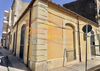 febb68fe-ae21-4775-9c3d-528cc4a61876.jpg - Villa Via Agrigento, Siracusa - photo 23