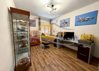 1f0d603c-39c7-42c0-a0c3-cbfacf234e0d.jpeg - Three-room apartment Via Vincenzo Boscarino, Siracusa - photo 2