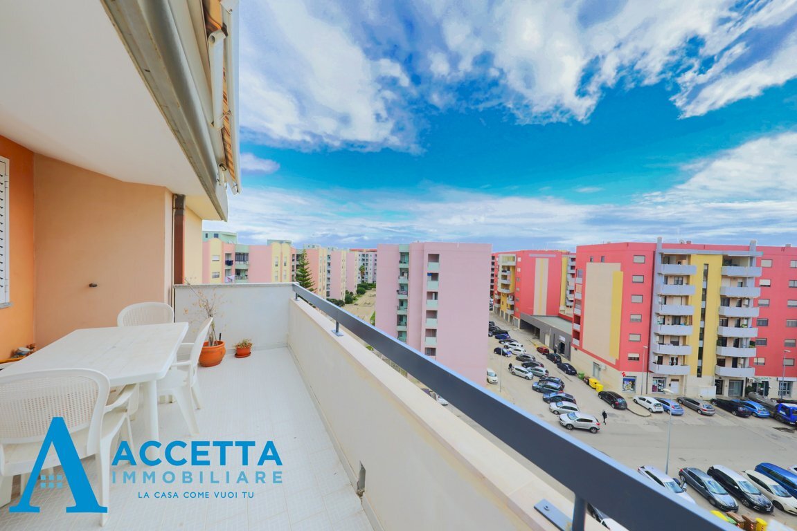 balcone - Trilocale Via Sciabelle 11, Taranto - foto 2