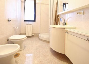 bagno - Trilocale Via Sciabelle 11, Taranto - foto 8