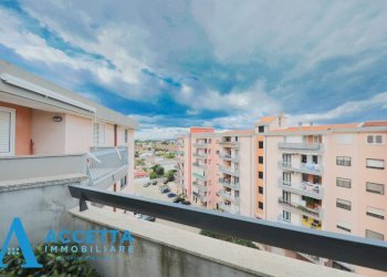 balcone - Trilocale Via Sciabelle 11, Taranto - foto 25