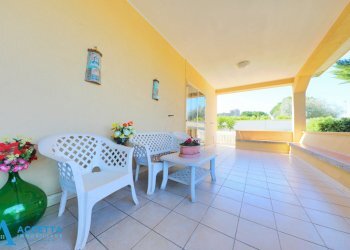 patio - Villa Via Torpediniere, Taranto - foto 6