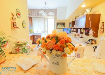 salone - Villa Via Torpediniere, Taranto - foto 12