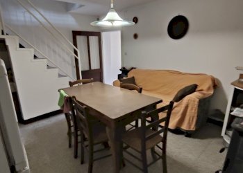 cucina - Porzione di casa Via Guglielmo Marconi, Ziano Piacentino - foto 1