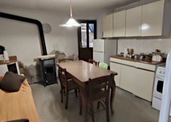 cucina - Porzione di casa Via Guglielmo Marconi, Ziano Piacentino - foto 5