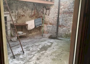 cortile interno - Porzione di casa Via Guglielmo Marconi, Ziano Piacentino - foto 7