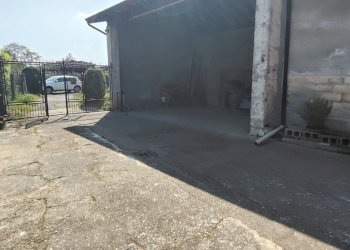 portico - Villa Via Enrico Fermi 13, Pieve Porto Morone - foto 12