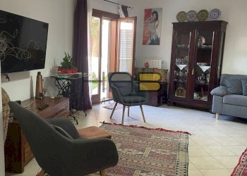 fd5fcb0a-78ec-4f60-b67a-06500b6a833a.jpg - Quadrilocale Trapani - foto 2