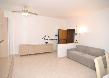 SOGGIORNO - Three-room apartment Piazza Gavi 5, Livorno - photo 3