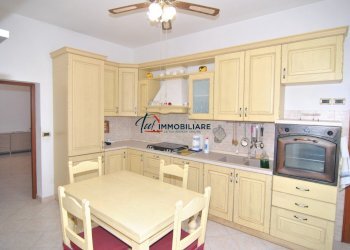 CUCINA ABITABILE - Three-room apartment Piazza Gavi 5, Livorno - photo 6