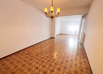 SOGGIORNO VUOTO - Attic Via Palmiro Togliatti 13, Luni - photo 1