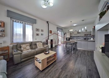 04.jpg - Villa Via Provinciale 40, Castelnuovo Magra - photo 4